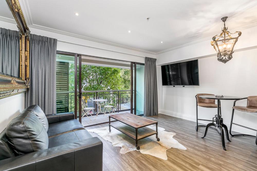 Corporate, Spacious Staycation - Sky Tower Views Auckland Eksteriør bilde